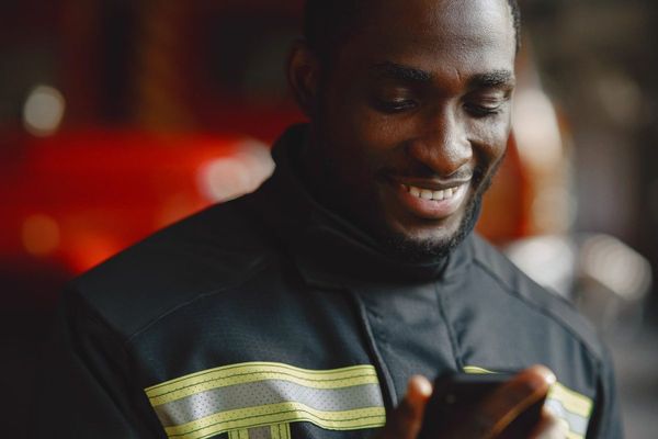 Así Funciona la App de Invitaciones Digitales: Tus Invitados Bajo Control